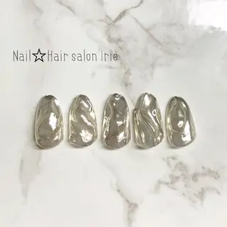 ネイル Hair salon Irie所属・與儀 知佳のネイルデザイン