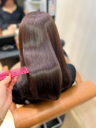 ロング カラー アトリエNew York三ノ輪店所属・miku 三ノ輪のヘアスタイル