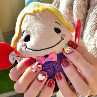 ネイル NEW WORLD所属・MIZUKI 🌏NEWWORLDのネイルデザイン