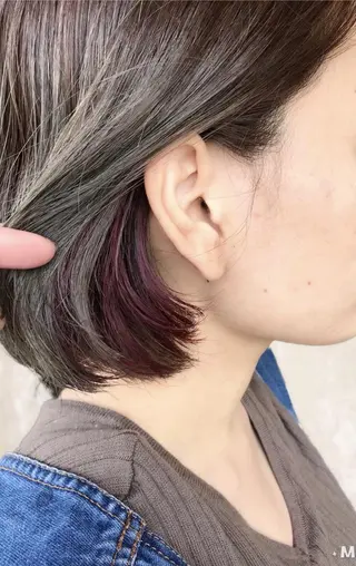 ショート カラー hair works raptureのヘアスタイル