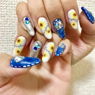 ネイル LOVEnail tomoのネイルデザイン