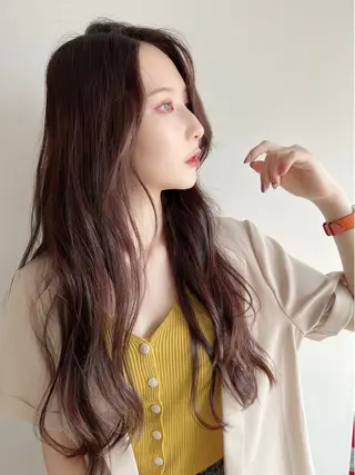 ロング ミカ/名駅/レイヤー /ブリーチなしカラーのヘアスタイル