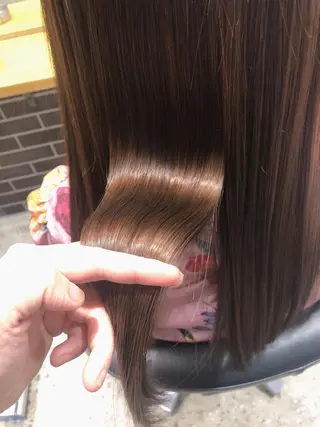 ロング mai🐷髪質改善 🖤透ける暗髪🖤のヘアスタイル