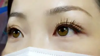 マツエク・マツパ Eyes Cream SAYAKAのマツエク・マツパデザイン