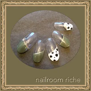 ネイル nailroom richeのネイルデザイン