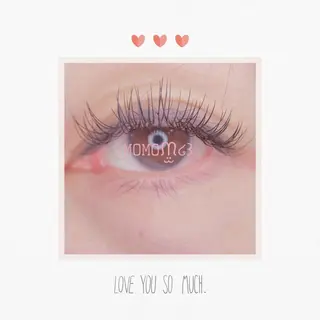 マツエク・マツパ モテデザインのプロ モモ🍑のマツエク・マツパデザイン