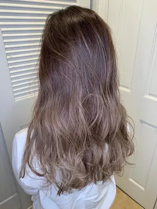 セミロング 渋谷ハイトーン/ デザインカラー阿部のヘアスタイル