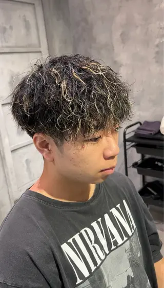 ショート メンズパーマ/縮毛 超特化/tomokiのヘアスタイル