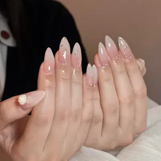 ネイル Lady Nails 1993所属・タナカ フォンのネイルデザイン
