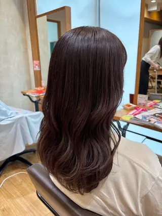 セミロング カラー 山口 恋のヘアスタイル