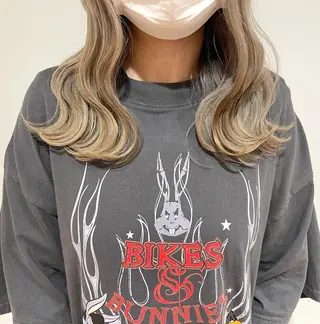 セミロング カラー 🌈🌸あおき みちる🌟💗のヘアスタイル