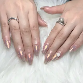 ネイル &U所属・Rino ，のネイルデザイン