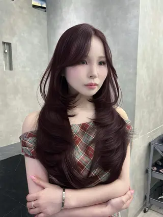 ロング カラー MAEUL NAGOYA所属・⛓ワンホンレイヤー 🥀🖤/あいりのヘアスタイル