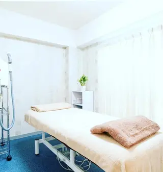 美容鍼灸サロン mahoroba院長のエステ・リラクイメージ