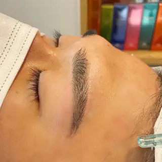 アイブロウ 🫧艶髪カラー🫧 伊原修子のヘアスタイル