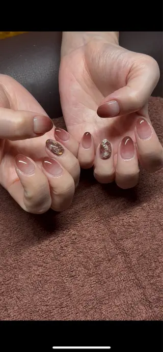 ネイル freenail所属・南 帆香のネイルデザイン