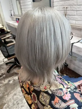 セミロング カラー ハイトーン/韓国風/ 艶髪/吉祥寺のヘアスタイル