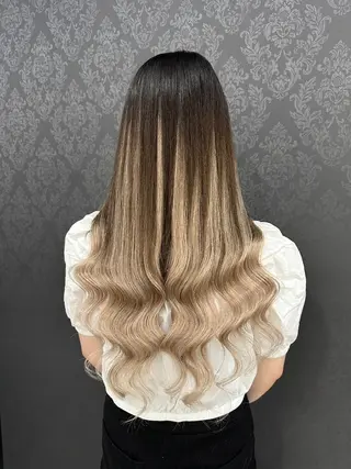 ロング シールエクステ KUMA🧸のヘアスタイル