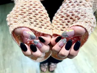 ネイル 鈴木 すみれのネイルデザイン