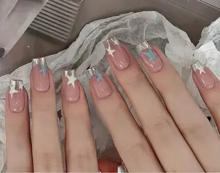 ネイル Freya nail salon所属・Freya トウのネイルデザイン