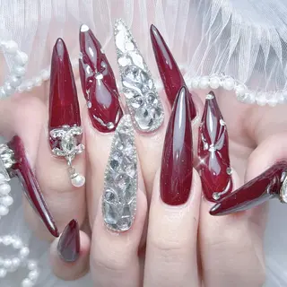 ネイル queens nailsalonのネイルデザイン