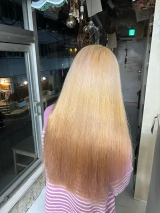 ロング 暖色カラ-ෆ˚顔周り 🎀ོ白岩亜実🎀ོのヘアスタイル