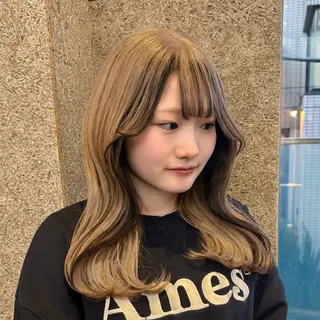 セミロング カラー 最強デザインカラー/ ブリーチ/アヤミ🌟のヘアスタイル