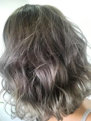 カラー ブリーチ毛縮毛矯正 👑山口のヘアスタイル