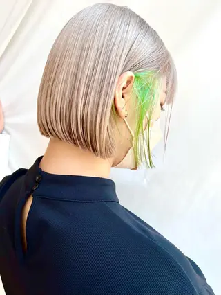 ショート カラー レイヤー専門家 ダブルカラー修のヘアスタイル