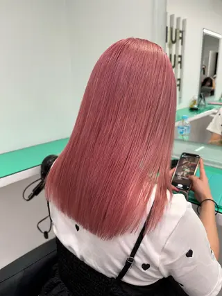 ロング カラー ヘアアレンジ 艶カラー/ハイトーン /レイヤーカットのヘアスタイル