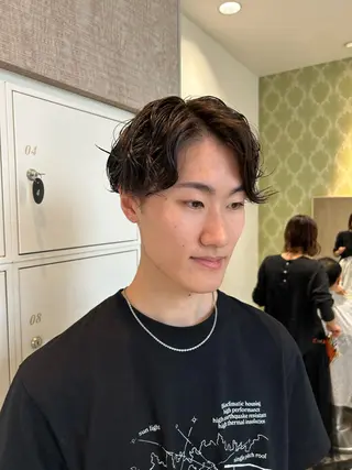 パーマ カネコ ワカナのヘアスタイル