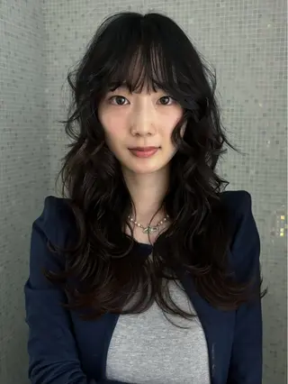 ロング カラー ヘアアレンジ 似合わせ🎀🫧/ ハイトーン🫧渋谷のヘアスタイル