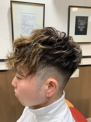 ショート パーマ メンズ mod's hair men所属・モッズヘアメン 我喜屋秀人のヘアスタイル