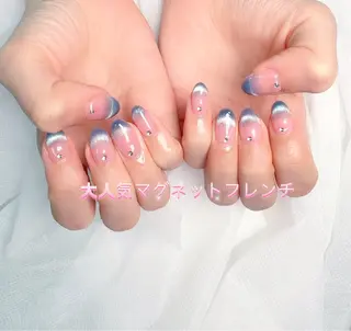 ネイル pink ladyサロン所属・べ にのネイルデザイン