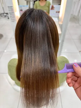 パーマ 伊佐 愛のヘアスタイル