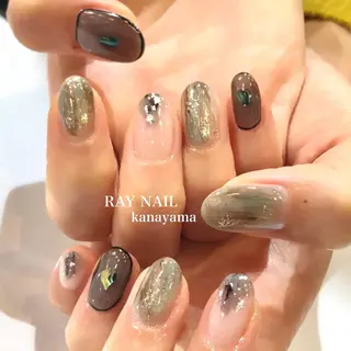 ネイル Arowa 伊田のネイルデザイン