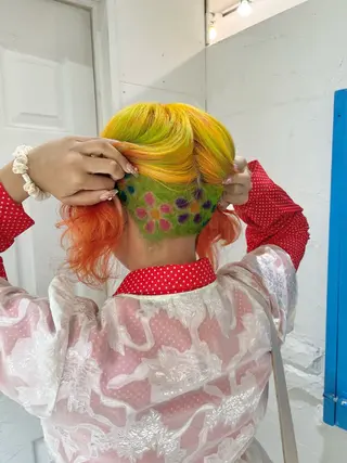 ミディアム カラー uros.所属・🩵aiko / モデル募集中️🩵のヘアスタイル