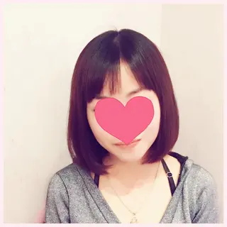 ミディアム 小柳 ゆかりのヘアスタイル