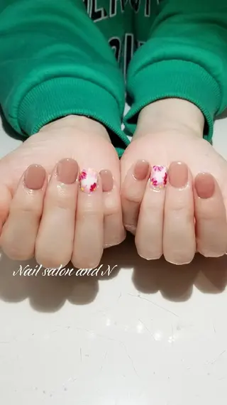 ネイル and Nのネイルデザイン