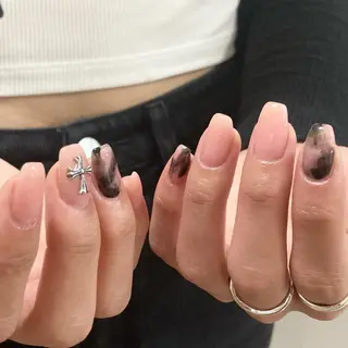 ネイル kana/モード ・グランジ໒꒱のネイルデザイン