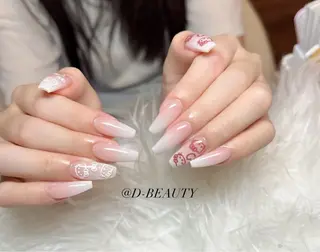 ネイル D-BEAUTY Nailsalonのネイルデザイン