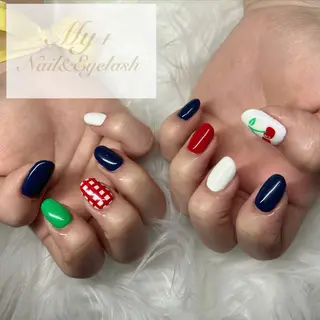 ショート My+ Rihoのネイルデザイン