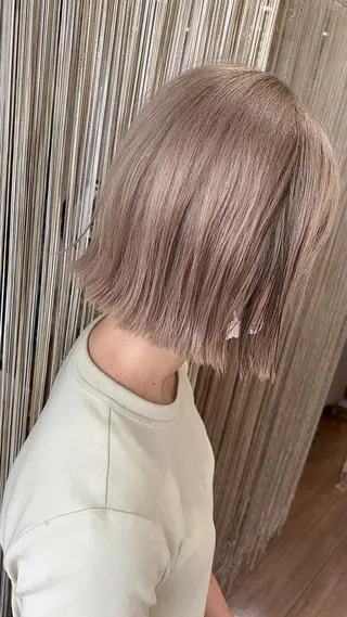 ミディアム 脱白髪染め専門　清水 和馬のヘアスタイル