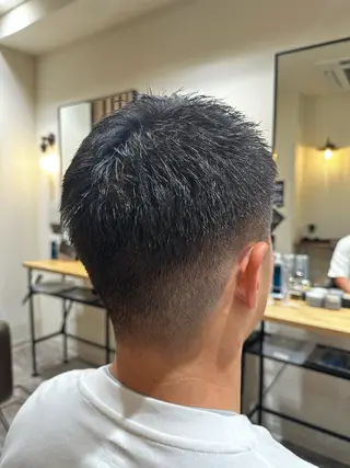 メンズ メンズカット×眉毛 デザイナー⚘Nanaの眉毛・アイブロウイメージ