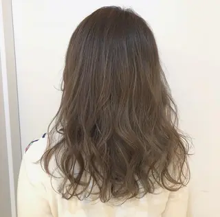 ミディアム clomus所属・YUKA艶髪 🌸寛ぎ部屋のヘアスタイル