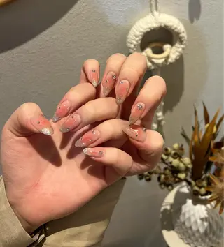 ネイル vary clue所属・nailist🌻 YUKARIのネイルデザイン