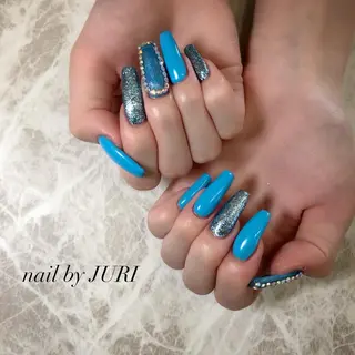 ネイル NEO Beauty Salon所属・𝐍𝐄𝐎 𝐉𝐔𝐑𝐈のネイルデザイン