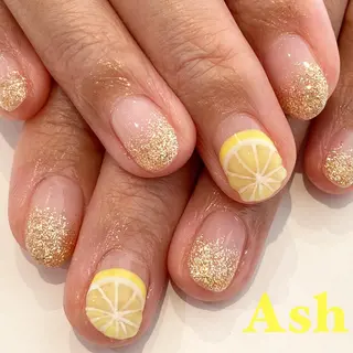 ネイル 🩵NORIKO 上品ネイルが得意🩵のネイルデザイン