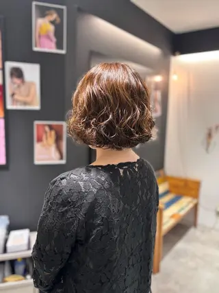 ミディアム パーマ 菅原 佑月のヘアスタイル