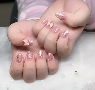 ネイル NiNa ビューティーサロン所属・Ni Naのネイルデザイン